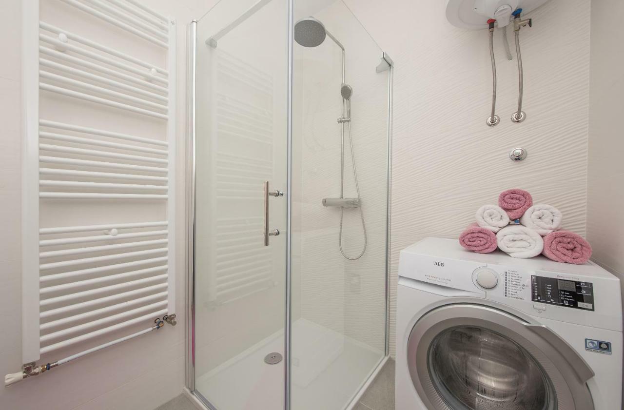 Penthouse Jure Apartment Makarska Exterior foto